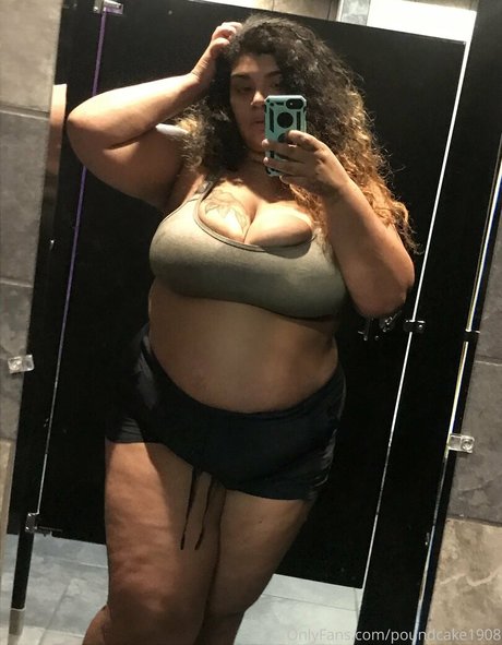 selfie nude onlyfans free naked pictures