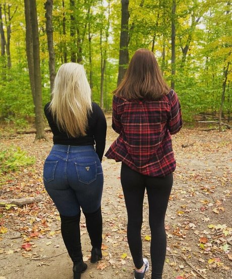 Lilly Alcorn star nice images