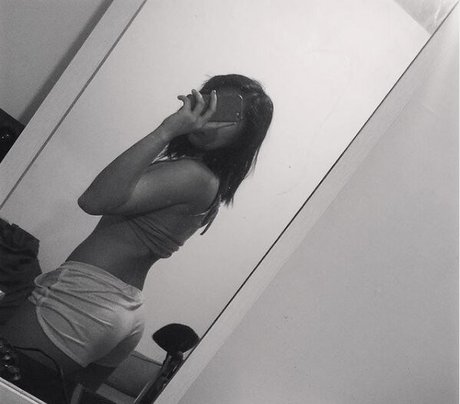 Mika Daime xxx star pics