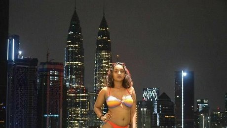 squirting pussy onlyfans sexy images