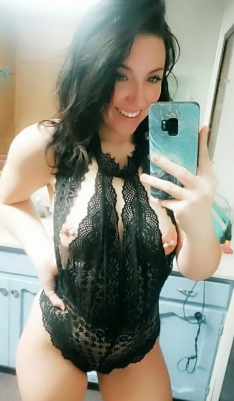 mkmama96 nudes model pics