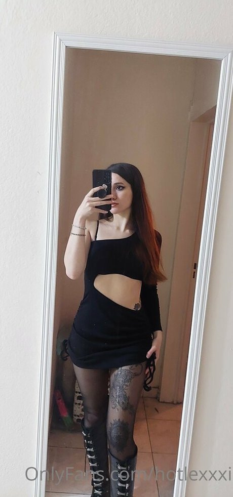 hotlexxxi pornstar erotic photos