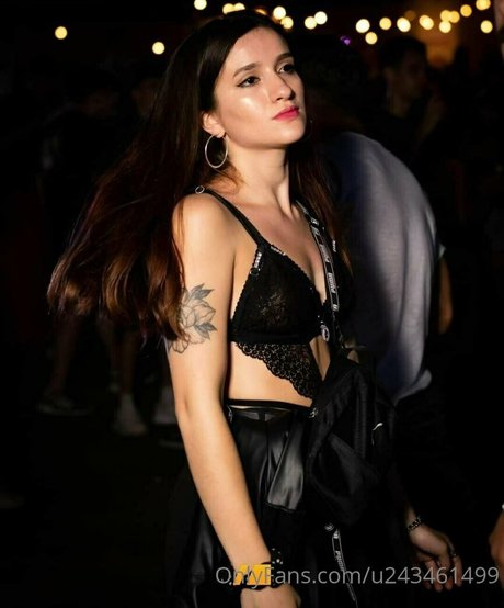 hotlexxxi naked pornstar gallery