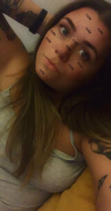 petite slut onlyfans hot image