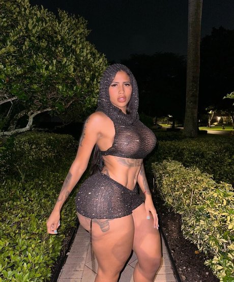 petite onlyfans free galleries