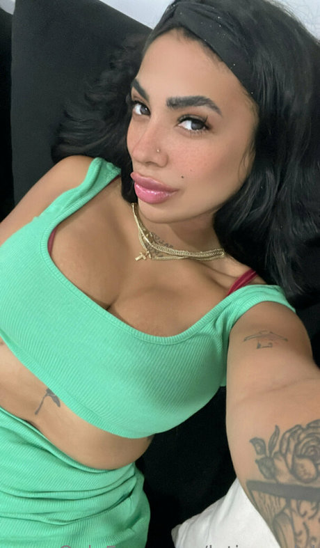 gloryhole wife onlyfans free naked photo