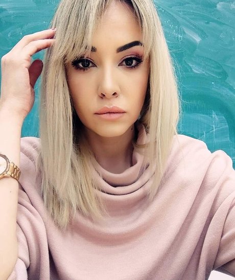 gloryhole wife onlyfans free sexy gallery