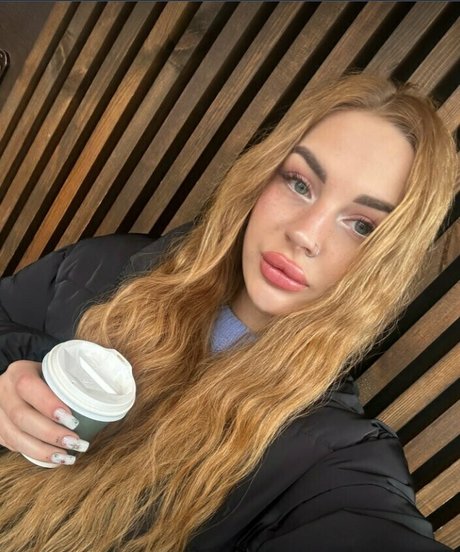 nerdy onlyfans hot nude pic