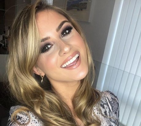 Alicia Oates pornographic actress photo