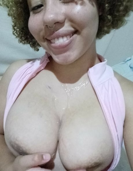 SafiraPhan model xxx photo