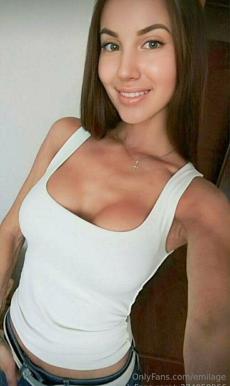 emilage star beautiful pictures