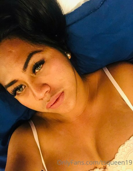 tsqueen19 erotic model pictures