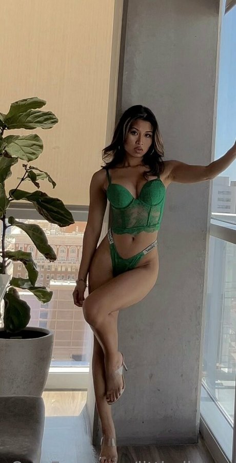 azarkey nudes model galleries