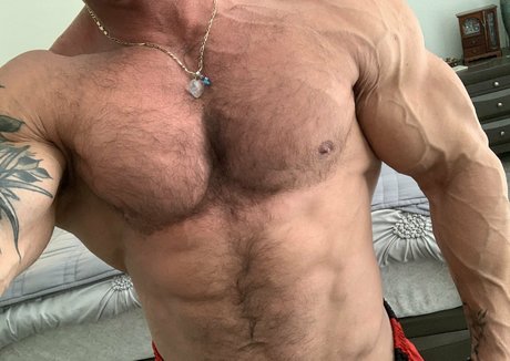 flexcash4 model nude picture