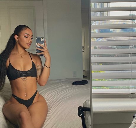 bbw lesbian onlyfans free naked images