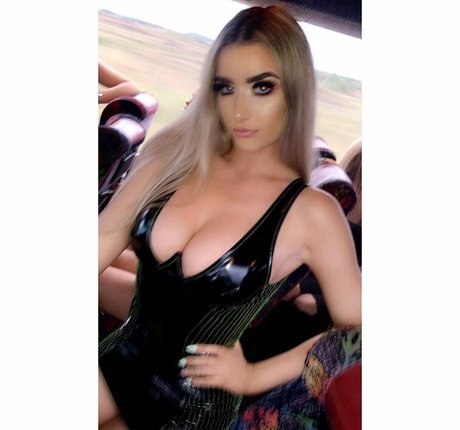 Erin Lally Best Profile Photo