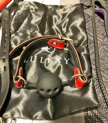 soccermmistress model best picture