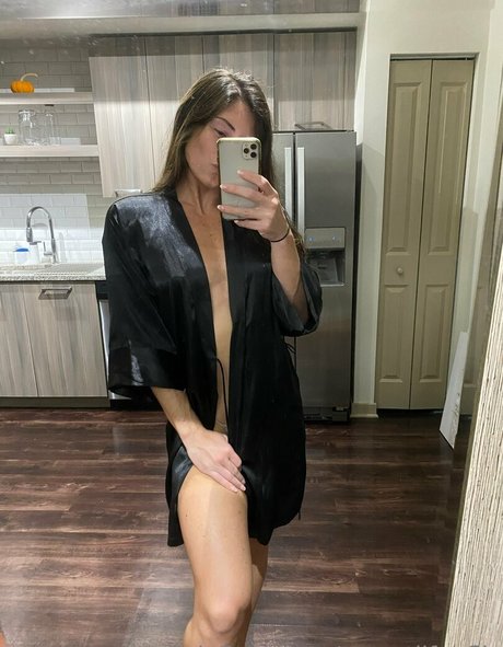 nottobeshared star xxx picture