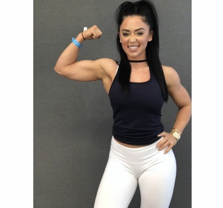 Katy Hearn star beautiful pics