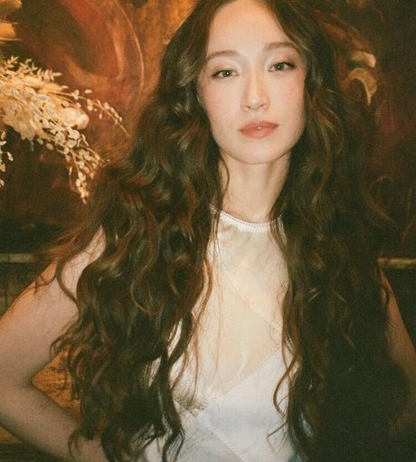 Havana Rose Liu hd actress img