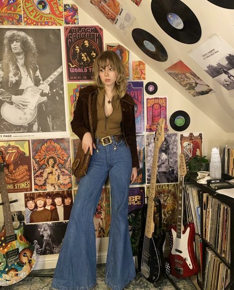 Issy Allen sex pornstar photos