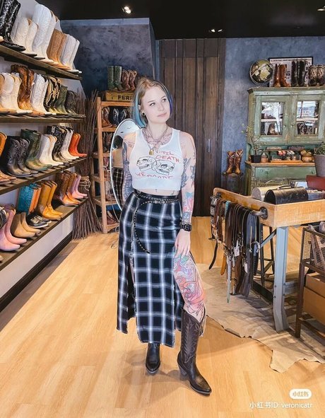 Weronika Truszczynska pornstar adult pic