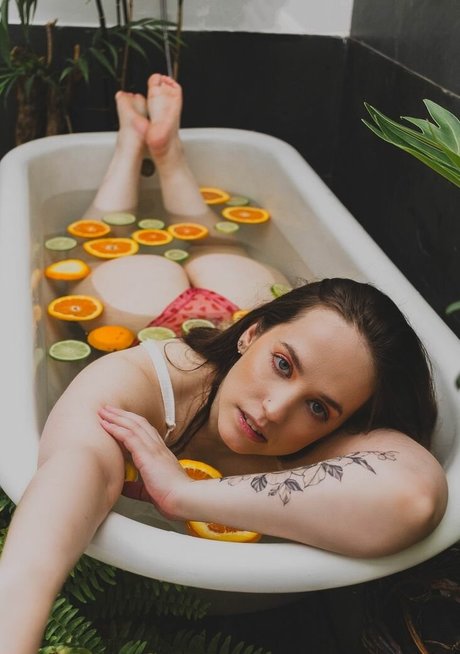 Nay Rodrigues star best images