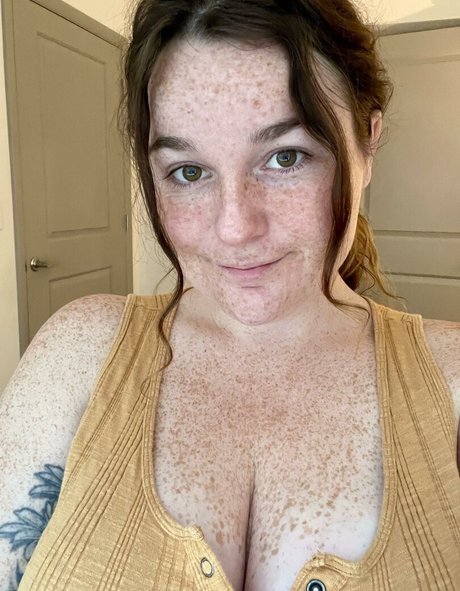 Freckled Baby porn actress photos