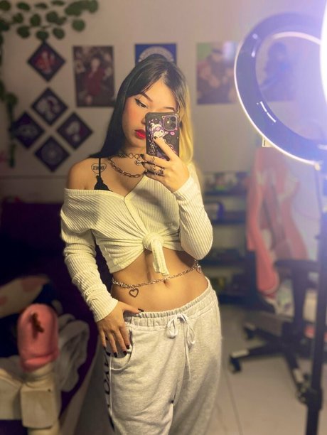 apuddii hd model img