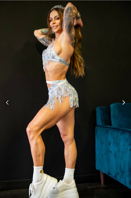 Ashley Horner perfect actress archive