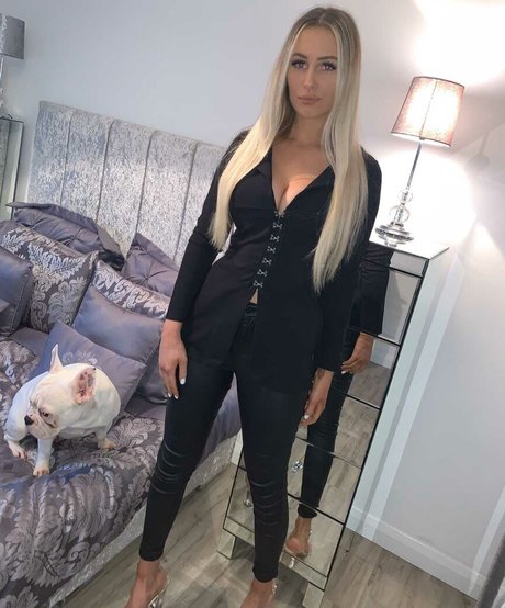 Faylee Oxenham top pornstar img