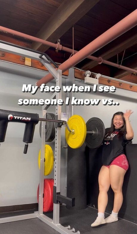 Asianquadbae pornographic model images