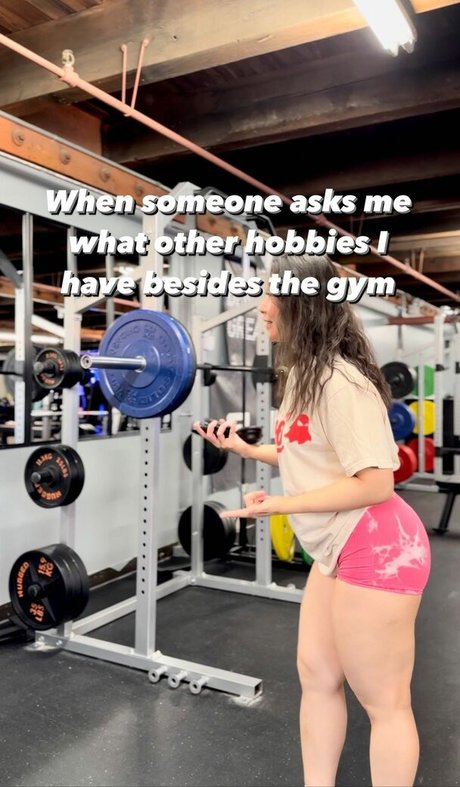 Asianquadbae pretty actress photo