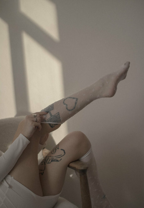 pink hair onlyfans hd photo