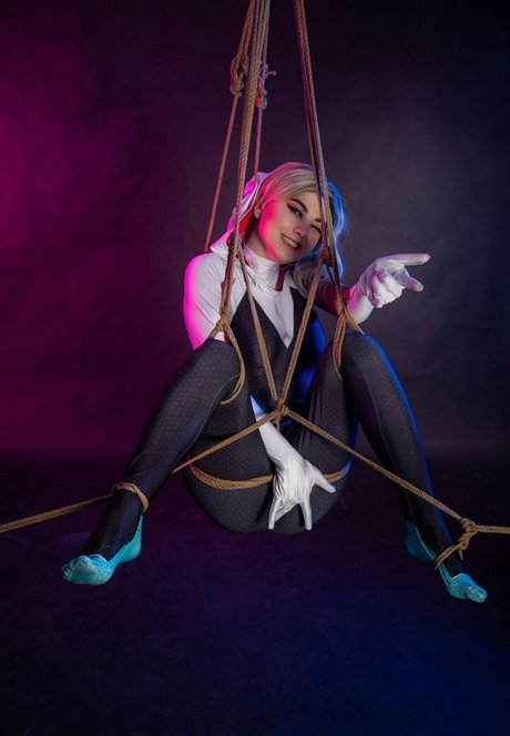 Alexandra Bessonova pretty model img