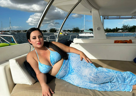 lifeofroseee hot star galleries