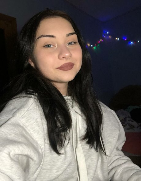 anniecatyy high quality actress img