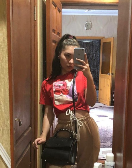 anniecatyy erotic actress gallery