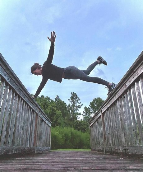 Kaila Petrosino model hot images