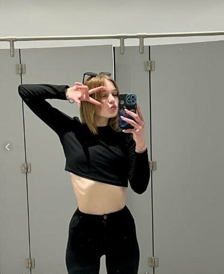 asian threesome onlyfans hot sex pictures