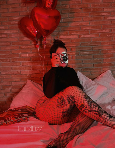 fun4lizz pornstar free images