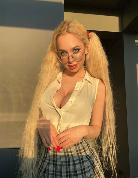 lips onlyfans free xxx photo