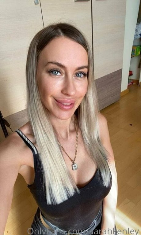 sarahkenley xxx star photo