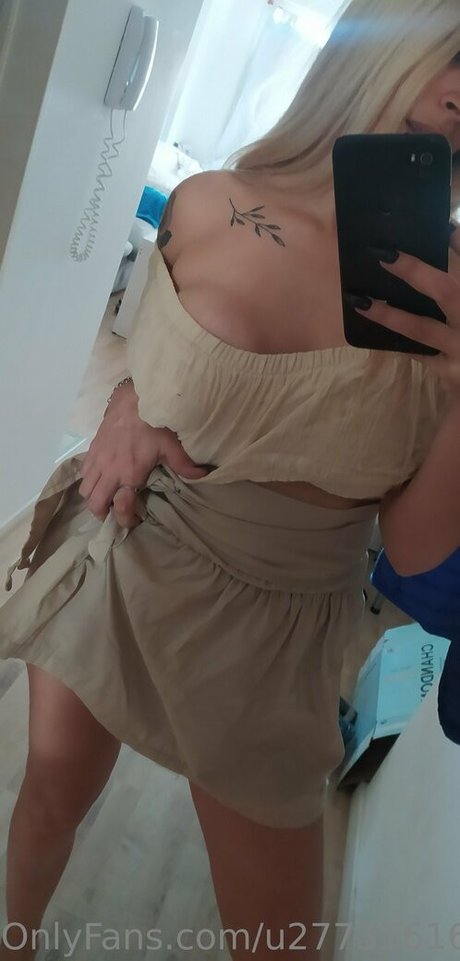 rominababe nude pornstar pics