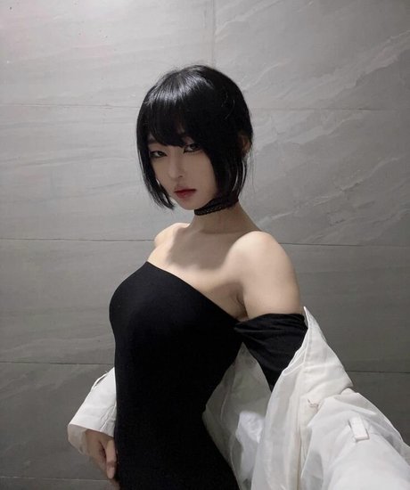 Daturakisses actress photos