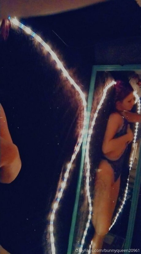 bunnyqueen20961 hot model photos