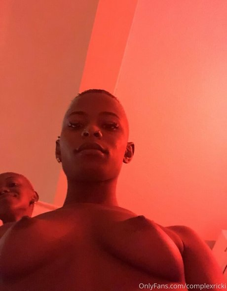 complexricki hot actress image