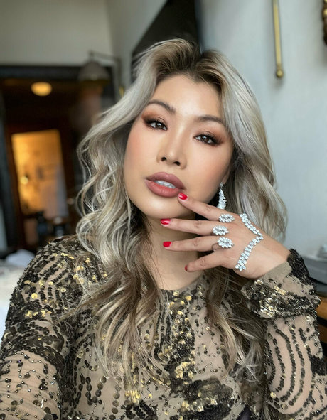 jiaoyingsummers model sexy pic