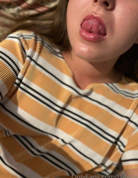 busty mom onlyfans best img