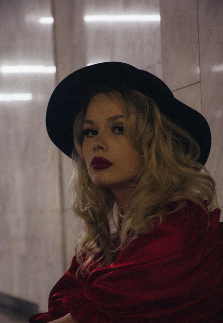 lina pie art actress photos